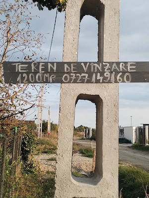 Vind teren com. Budeasa, strada Pescarilor, Argeș, lingă plajă, preț 35 EUR. mp