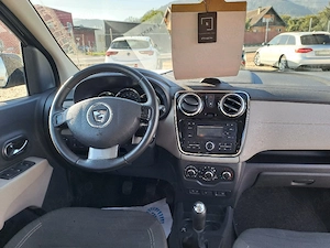 Dacia Lodgy 2014-1.6 B+GPL-E 5 - imagine 8
