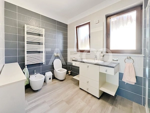Casa individuala cu garaj de vanzare eficient energetic Someseni  - imagine 7