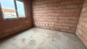 Duplex despartit | 4 camere | Asfalt si toate utilitatile | Zona excelenta - imagine 5