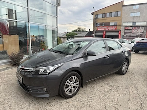 Vand Toyota Corolla sedan  - imagine 6