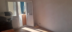 Caransebes. Apartament cu o camera de vanzare - imagine 10