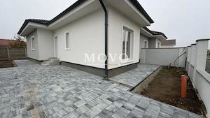 Duplex pe Parter | 4 camere | Zona centrala Mosnita Noua | - imagine 3