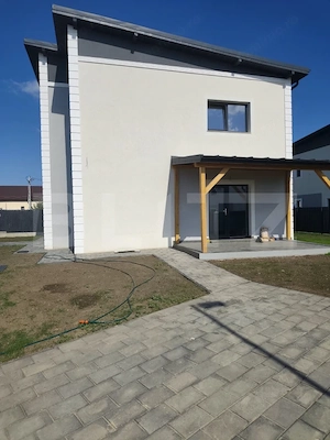 Proprietate premium cu casă in constie | Zonă Valea Lupului - imagine 2