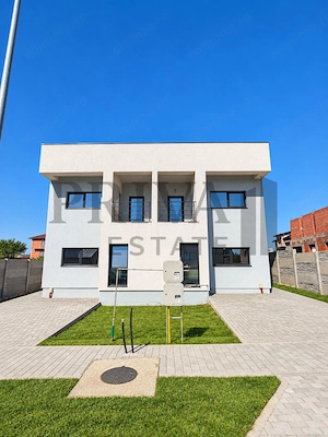 Duplex modern 4 camere, 3 bai, 108 mp, teren 300 mp, Giarmata