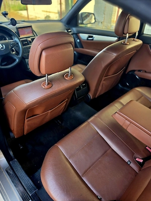 Mercedes-Benz Clasa C "AVANTGARDE" Navigație cu ecran retractabil fabrica, scaune electrice! - imagine 5