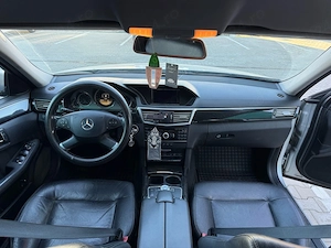 Mercedes-Benz E-Class 220 W212 - imagine 2