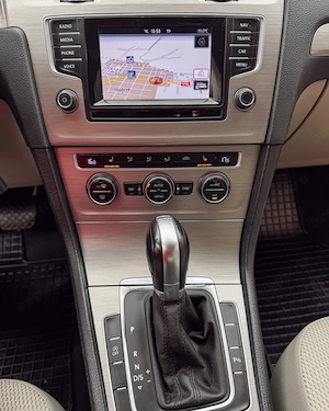 VW GOLF 7 Cutie Automata DSG. 1,4 TSI . 122 CP . AN 2015 07 . Rar+Itp ( la cerere ) Garantie 12 luni - imagine 10