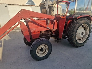 Tractor 445 cu incarcator frontal - imagine 2