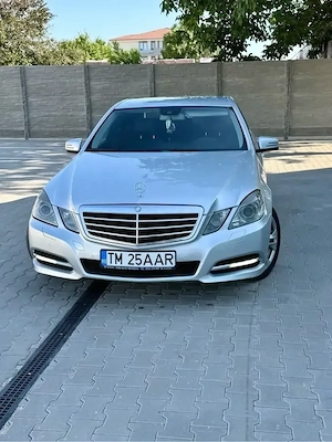 Mercedes-Benz E-Class 220 W212