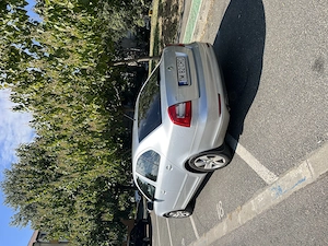 Vand Skoda Octavia 2 2012 1.6mpi - imagine 9