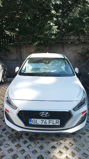 Vând Hyundai i30, 1 6crdi, 2020 - imagine 3