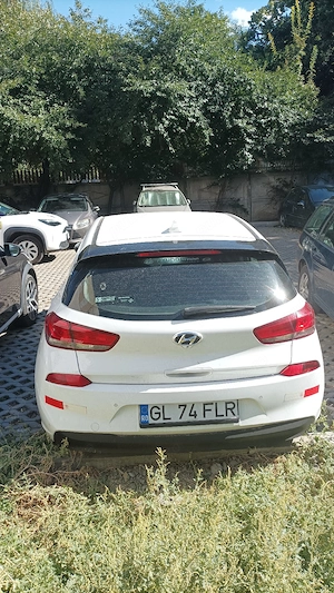 Vând Hyundai i30, 1 6crdi, 2020 - imagine 5