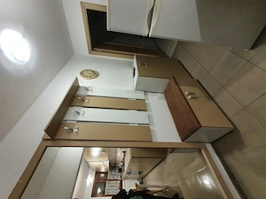Închiriez apartament cu 2 camere-zona Intim