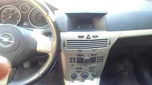 vand opel Astra H - imagine 2