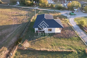 Casa Parter / 757 mp Teren Dealul Viilor - imagine 4