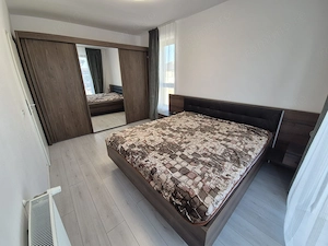 Apartament 3 camere Giroc. Lift. Loc de parcare - imagine 2