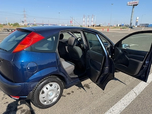 Vand autoturism Ford Focus  - imagine 4