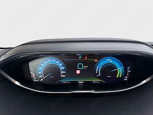 Peugeot 3008 1.6 Hibrid 224 CP TVA deductibil - imagine 11