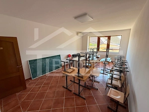 Casa individuala, 10 camere, 753mp, Zona Sancraiu de Mures - imagine 8