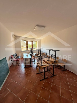 Casa individuala, 10 camere, 753mp, Zona Sancraiu de Mures - imagine 9