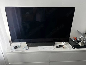 Televizor LG OLED diagonala 140cm