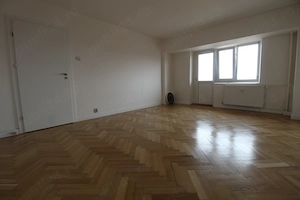 Garsoniera de inchiriat Rond Alba Iulia sect 3 - imagine 2