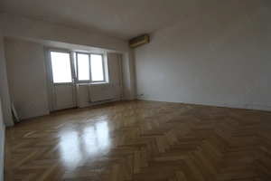 Garsoniera de inchiriat Rond Alba Iulia sect 3 - imagine 5