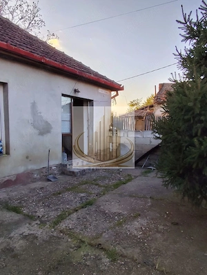 Casă individuala 80 mp | Teren 396 mp | 2 fronturi stradale - imagine 7