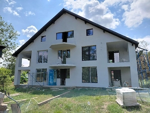 Vand casa in curs de finisare  in Cheia Prahova 