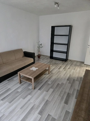 Apartament 3 camere Micro 3 - imagine 2