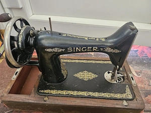 masina de cusut veche Singer
