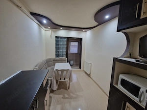 Vând sau închiriez(minim 6 luni)apartament 3 camere - imagine 4