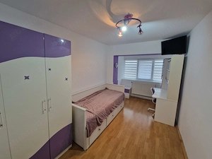 Vând sau închiriez(minim 6 luni)apartament 3 camere - imagine 6