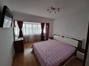Vând sau închiriez(minim 6 luni)apartament 3 camere - imagine 7
