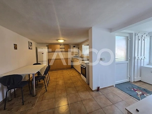 Apartament 2 camere de inchiriat decomandat 60 mpu zona Lupeni Sibiu - imagine 9