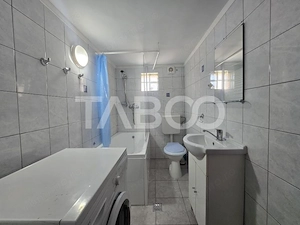 Apartament 2 camere de inchiriat decomandat 60 mpu zona Lupeni Sibiu - imagine 6