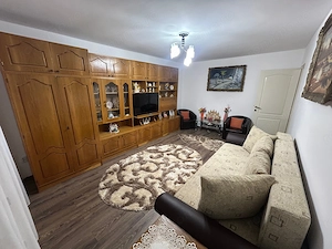 Apartament 2 camere, decomandat - Cugir - imagine 10
