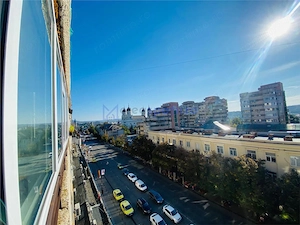 Apartament 3 camere, 80mp, centru, bd. Stefan cel Mare