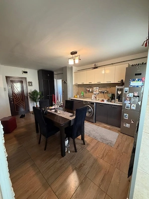 Apartament 2 camere decomandat, 65 mp, zona 1 Mai - imagine 2