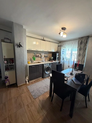 Apartament 2 camere decomandat, 65 mp, zona 1 Mai - imagine 3