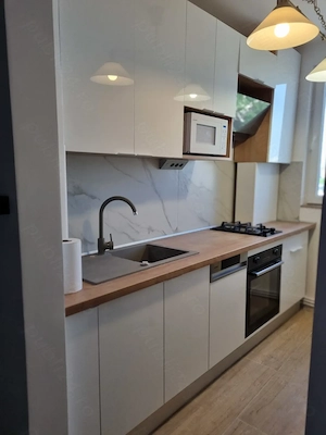 Particular inchiriez apartament, renovat, 2 camere Piata Sudului - imagine 3