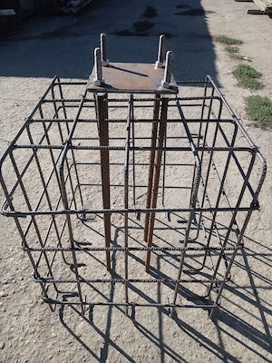 Vand Cuzineti Metalici