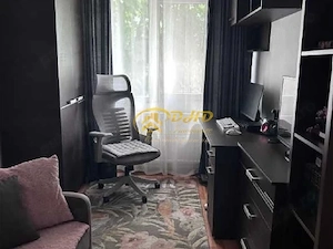 Apartament cu 3 camere in zona Podul Ros. - imagine 4