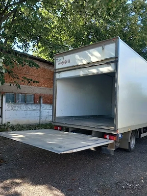 Duba IVECO Daily 35C16 de vanzare, Caroserie tip cub + lift hidraulic de 1000kg - imagine 5