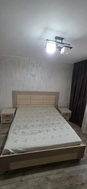Vand apartament 2 camere  - imagine 5