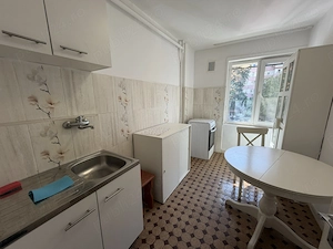 Apt.2 camere Stefan cel Mare - Circ, etaj 1, mobilat, aer conditionat - imagine 9