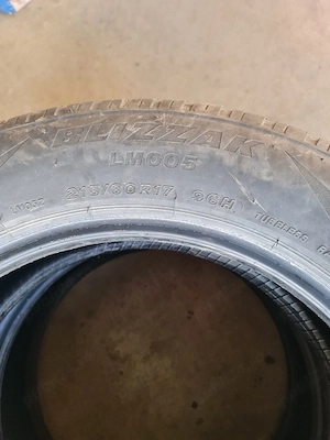 Bridgestone Blizzak 215/60 R17