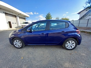 Peugeot 208, 1.6 Diesel, 2013 - imagine 2