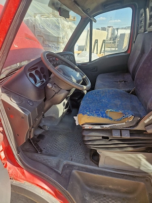 cabina iveco daily 3.5 to - imagine 6